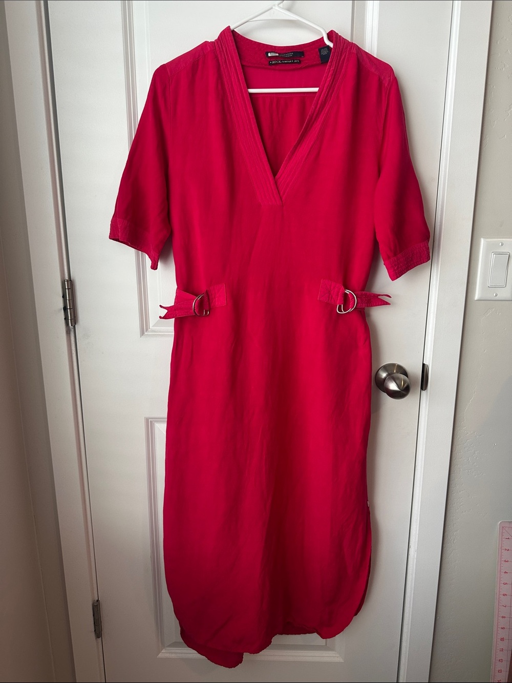 Scotch & Soda Bright Pink V-Neck Kaftan Linen Dress